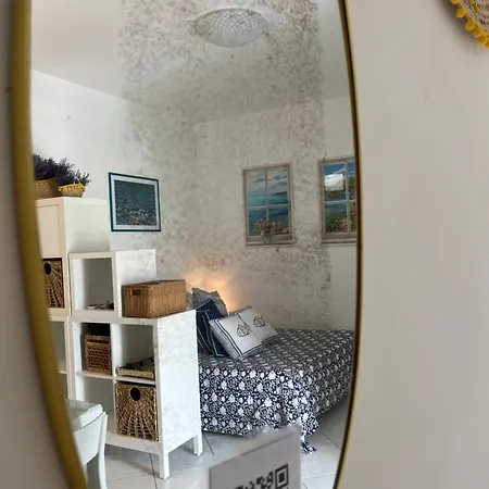 Mare Fuori Apartment